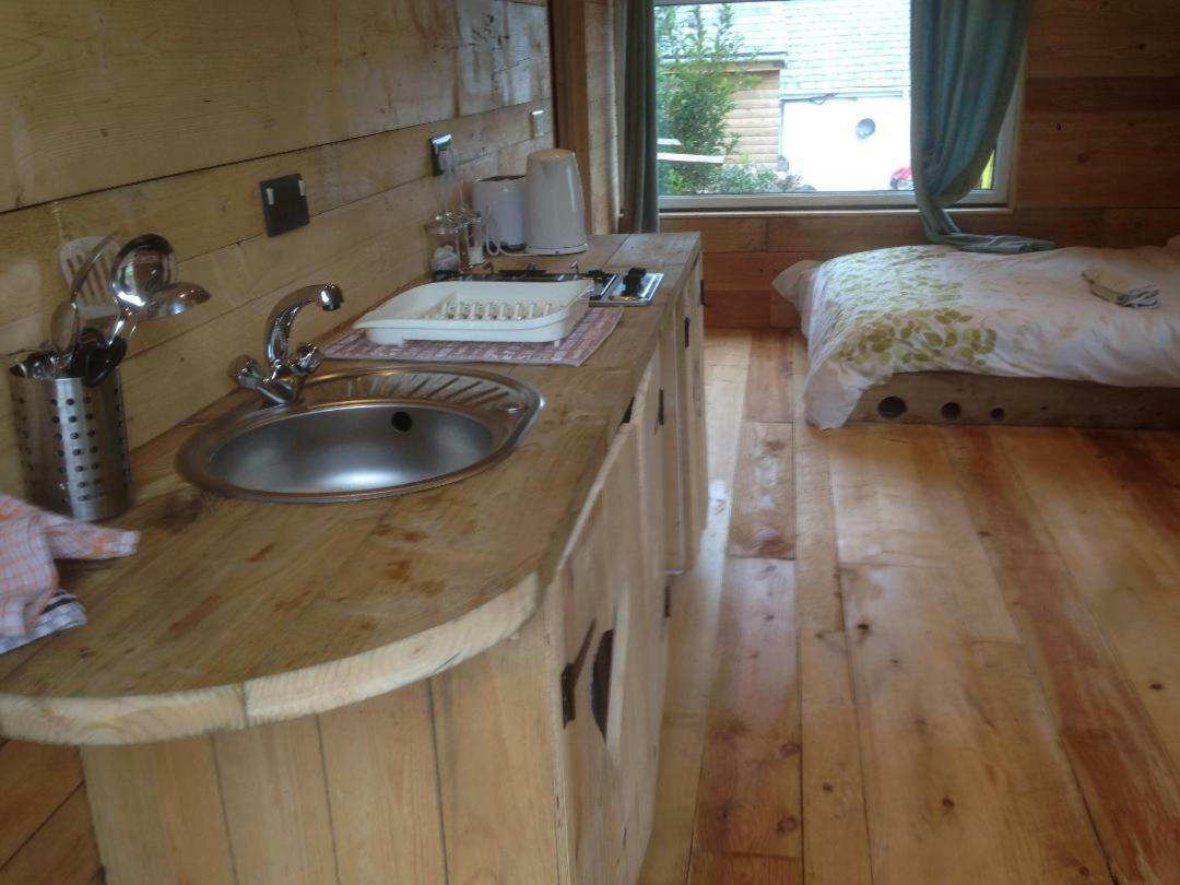 Hygge Hut Apartman Pembroke Kültér fotó